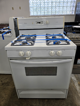 Load image into Gallery viewer, (T08671) Amana Gas Stove - 8671
