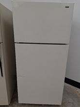 Load image into Gallery viewer, Hotpoint Refrigerator - 8199
