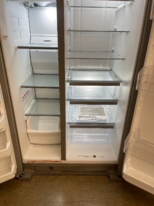 Whirlpool - 24.6 Cu. Ft. Stainless Side-by-Side Refrigerator - 6083