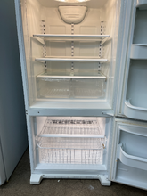 Load image into Gallery viewer, Amana Bottom Freezer Refrigerator - 5534
