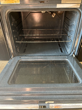 Load image into Gallery viewer, Amana Gas Stove - 6973
