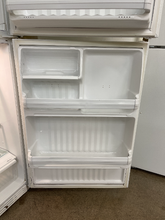 Load image into Gallery viewer, GE Refrigerator - 5313
