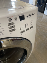 Load image into Gallery viewer, Maytag Front Load Washer - 5100
