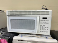 Load image into Gallery viewer, GE Microwave - 6255

