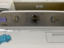 Load image into Gallery viewer, Maytag 7.0 cu ft White Gas Dryer - 7609

