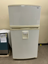 Load image into Gallery viewer, Kenmore Bisque Refrigerator - 7761
