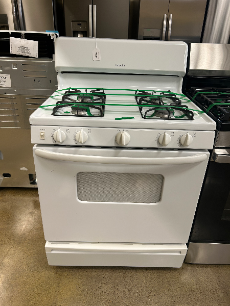 Hotpoint Gas Stove - 7550