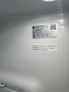 GE 21.8 cu Ft Counter Depth Refrigerator - 6827