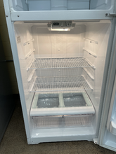 Load image into Gallery viewer, GE Refrigerator - 5370
