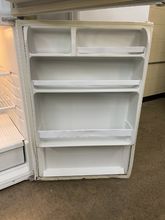 Load image into Gallery viewer, Whirlpool Refrigerator - 5063
