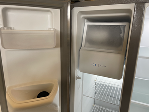 Frigidaire 22.3 cu ft Side by Side Refrigerator - 3980