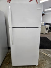 Load image into Gallery viewer, (T08854) Frigidiare Refrigerator -  8854
