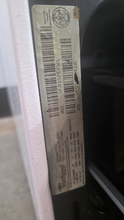 Load image into Gallery viewer, (T08445) Whirlpool Gas Stove - 8445
