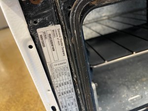 Hotpoint 24 in Gas Stove - 6366