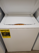 Load image into Gallery viewer, GE 2.3 cu ft Washer and Electric Dryer Set - 5110
