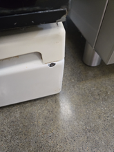 Load image into Gallery viewer, GE Gas Stove - 7958
