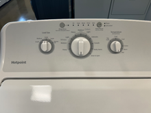 Load image into Gallery viewer, Hotpoint Washer and Gas Dryer Set - 7083 - 7084
