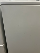 Load image into Gallery viewer, Kenmore Elite Washer and Gas Dryer Set
