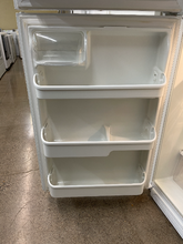 Load image into Gallery viewer, Frigidaire Refrigerator - 5333
