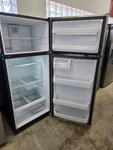 Load image into Gallery viewer, (T08983) GE 17.5 cu ft Stainless Refrigerator- 8983
