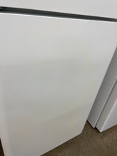 Load image into Gallery viewer, Frigidaire Refrigerator - 5333
