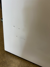 Load image into Gallery viewer, Frigidaire 17.6 cu ft White Top Freezer Refrigerator - 7696
