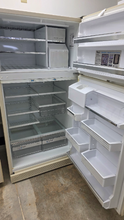 Load image into Gallery viewer, (T08484) Whirlpool Refrigerator - 8484
