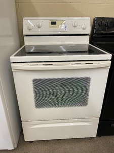 Whirlpool Electric Stove - 4076