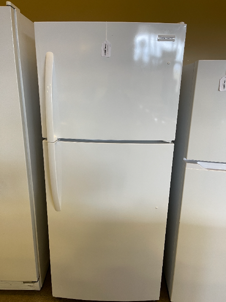 Frigidaire Refrigerator - 4050