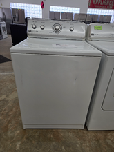 Load image into Gallery viewer, (T08331) Maytag Washer and Electric Dryer Set - 8329-8271
