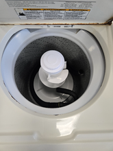 Load image into Gallery viewer, Whirlpool Washer And Electric Dryer -7939/7938
