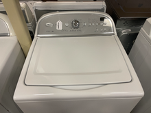 Load image into Gallery viewer, Whirlpool Washer and Gas Dryer Set - 4191 - 3828
