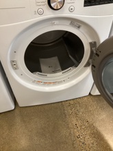 Load image into Gallery viewer, LG 7.4 Electric Dryer - 4484
