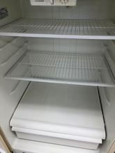 Load image into Gallery viewer, (T08150) Hotpoint Refrigerator - 8150
