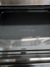 Load image into Gallery viewer, (T08993) Frigidaire Gas Stove - 8993
