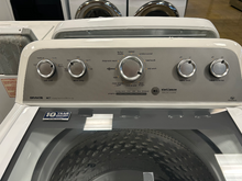 Load image into Gallery viewer, Maytag Washer - 6137
