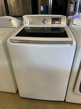 Load image into Gallery viewer, Samsung Washer and Gas Dryer Set - 4304 - 4378
