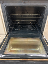 Load image into Gallery viewer, Frigidaire Bisque Electric Coil Stove - 2468
