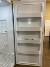 Load image into Gallery viewer, GE 21.3 cu ft Upright Freezer - 3837
