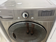 Load image into Gallery viewer, (T08935) LG Electric Dryer - 8935
