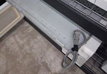 Load image into Gallery viewer, (T08499) Whirlpool Microwave - 8499
