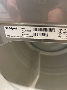 Whirlpool Washer and Gas Dryer Set - 5914 - 6110