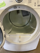 Load image into Gallery viewer, Maytag Electric Dryer - 4902
