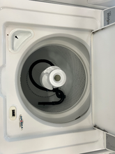 Load image into Gallery viewer, Whirlpool Washer and Gas Dryer Set - 7020 - 7021
