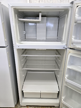 Load image into Gallery viewer, Hotpoint Refrigerator - 8104
