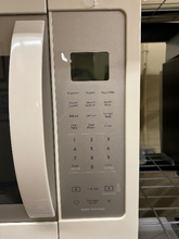 Load image into Gallery viewer, Whirlpool Microwave - 6919
