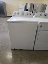 Load image into Gallery viewer, Whirlpool Washer and Electric Dryer Set - 7594 - 7860
