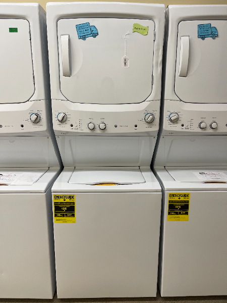 GE 3.8 cu. ft. Washer 5.9 cu. ft. Electric Dryer Set- 5977