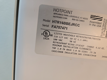 Load image into Gallery viewer, Hotpoint Refrigerator - 8103
