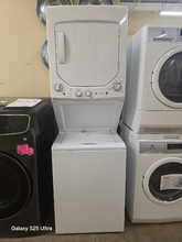Load image into Gallery viewer, GE White Gas Laundry Center - 7047
